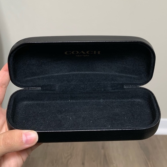 Coach Hard Shell Black Glasses Case - Picture 6 of 6